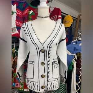 (NWOT) 3D Cartoon Sweater cardigan - White - One size